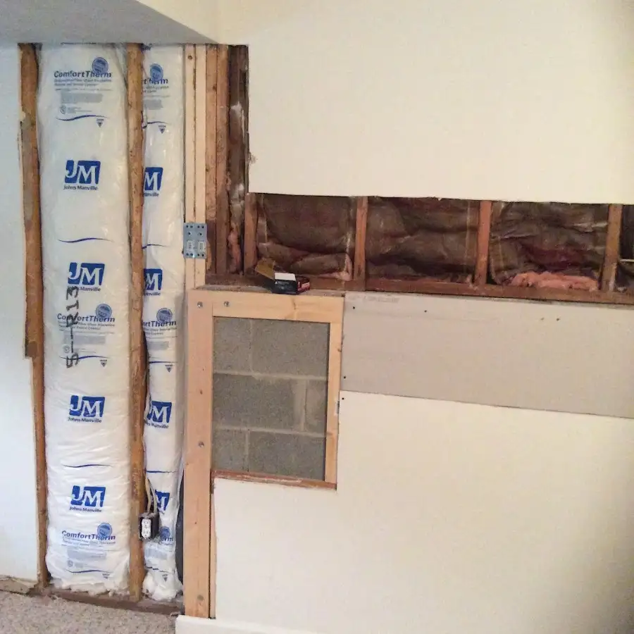 Wall insulation replacement during Structural Drying in Weldon Spring